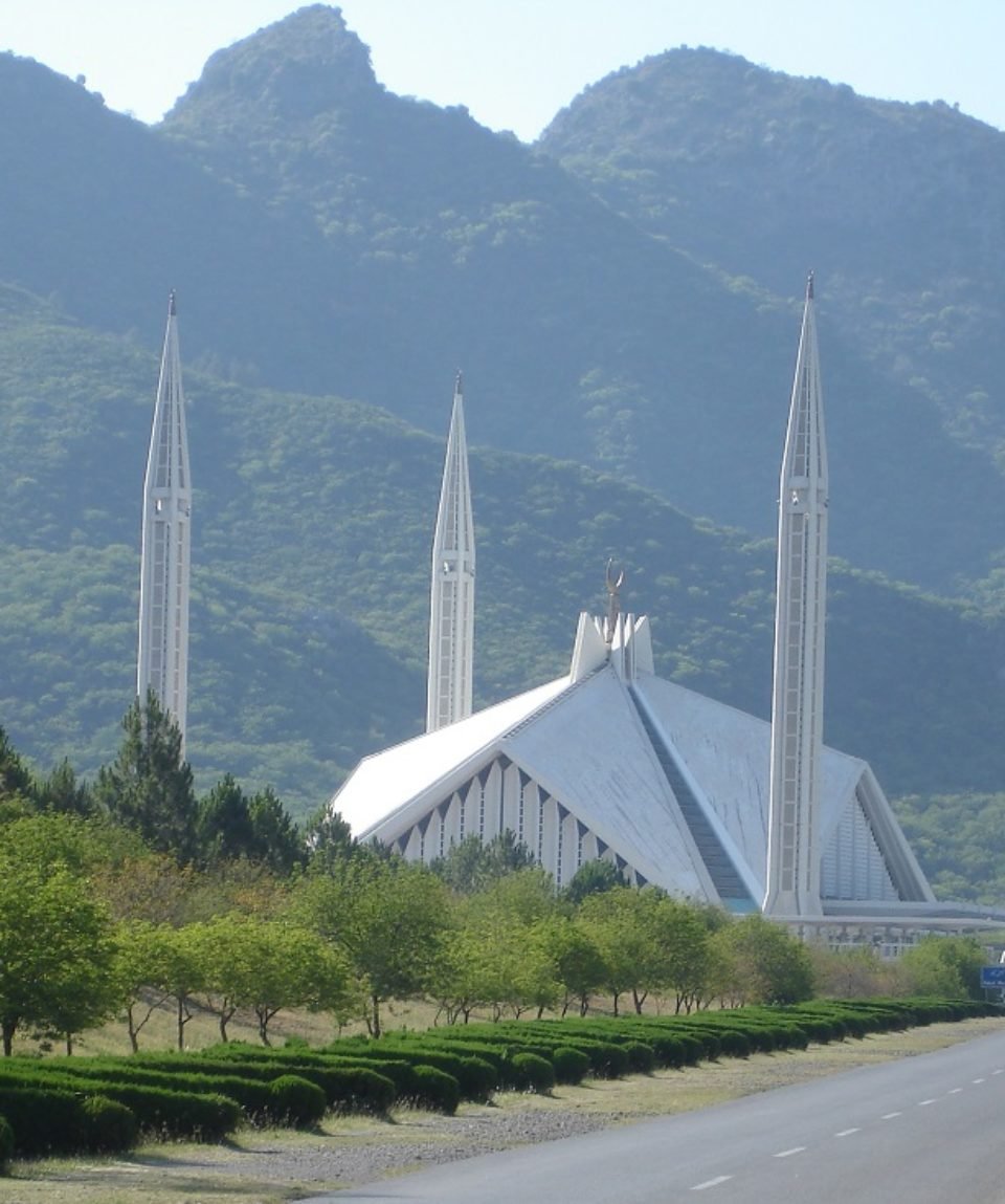 Shah Faisal Mosque, Islamabad 2