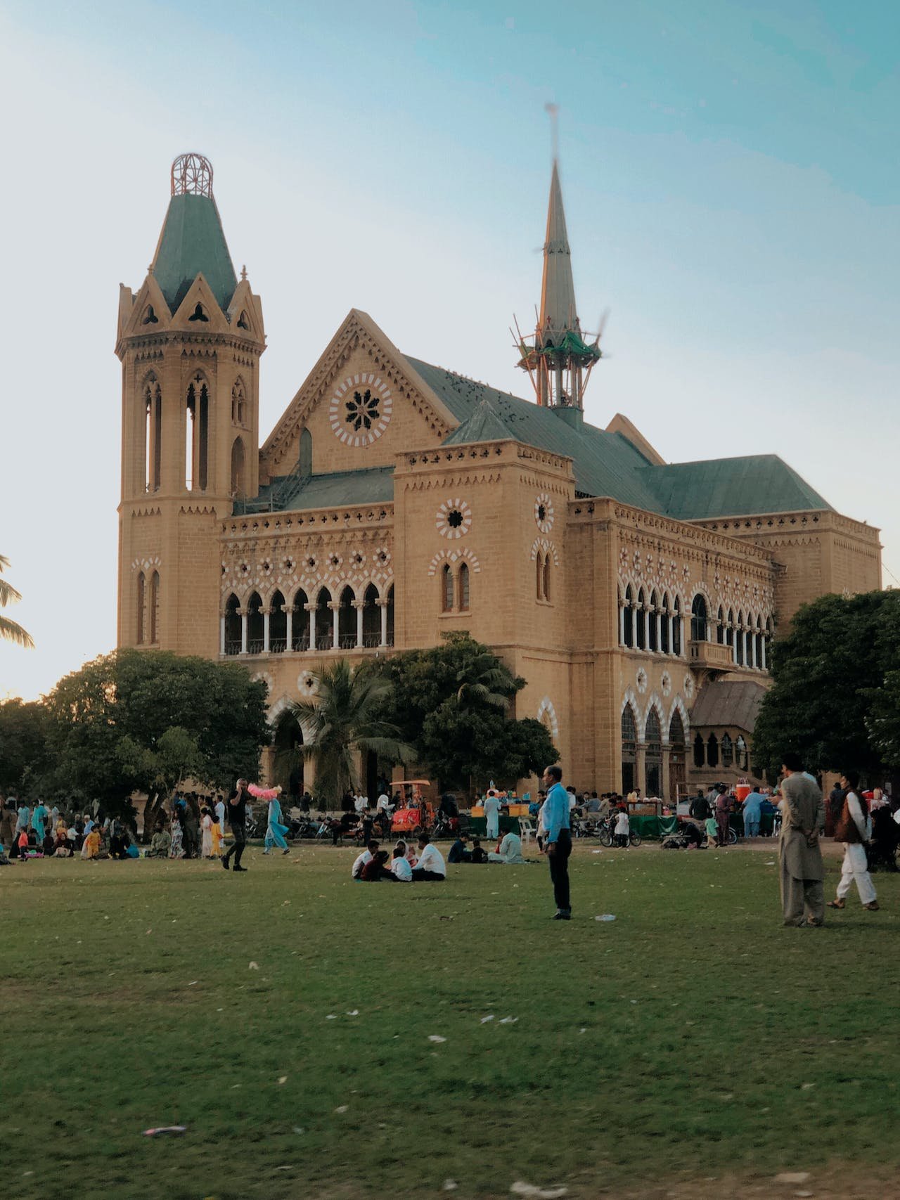 Best Places to Visit in Karachi - Discover Pakistan Holidays
