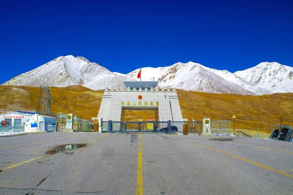 Khujerab Pass is the best place to see in Pakistan with Travel Agency in Pakistan